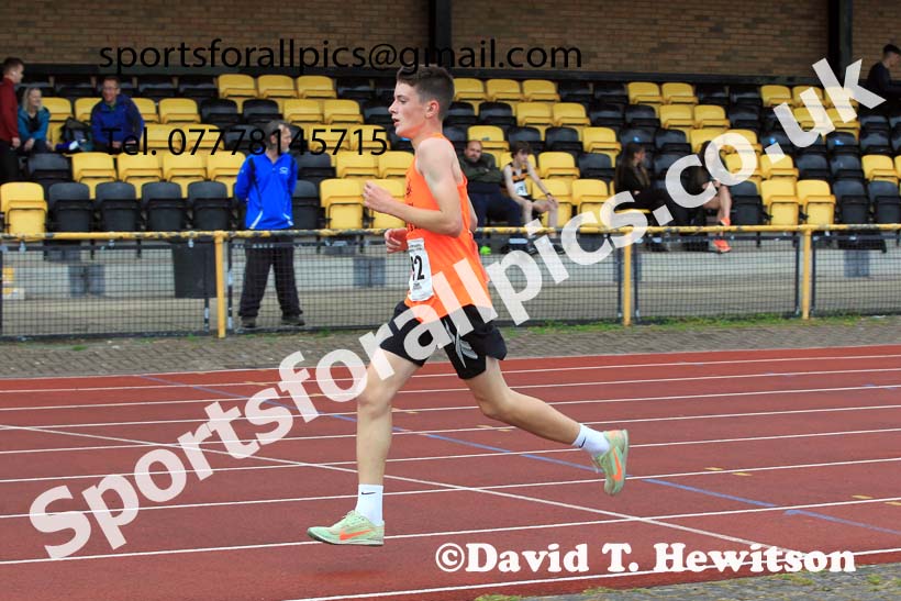 3000 metres, 2022 NEGP Monkton No 4, June 29th. Photo: David T. Hewitson/Sports for All Pics